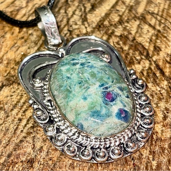 Self- Discovery Stone Ruby Fuchsite Pendant 2 1/4” - Picture 3 of 12